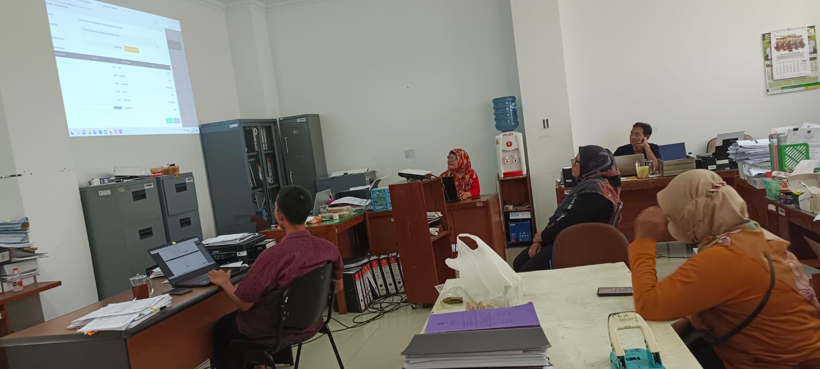 Desk Anggaran Kas Bappedalitbang