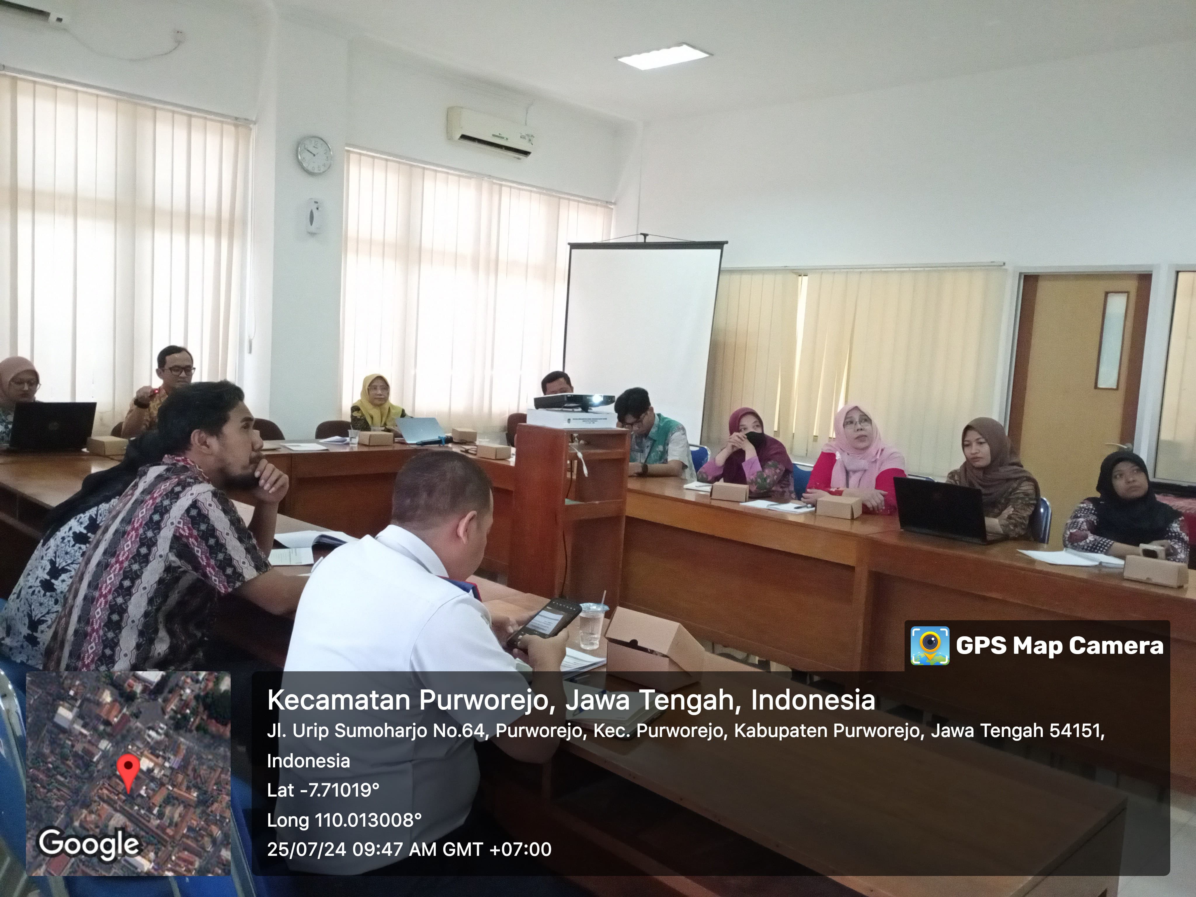 Paparan Pendahuluan Riset Unggulan Daerah (RUD) 2024 Topik : FS Pasar Buah dan PKL Kab.Purworejo