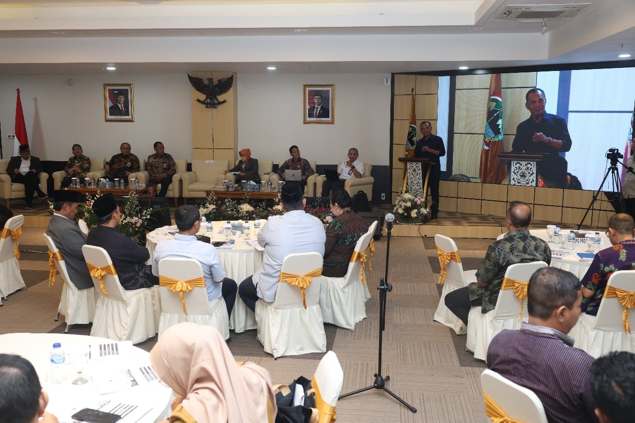 Focus Group Discussion Percepatan Penaggulangan Kemiskinan di Prov. Jawa tengah