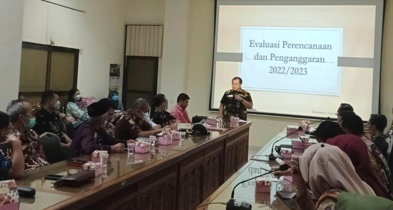 Rakor Evaluasi Perencanaan dan Penganggaran Tahun 2022/2023