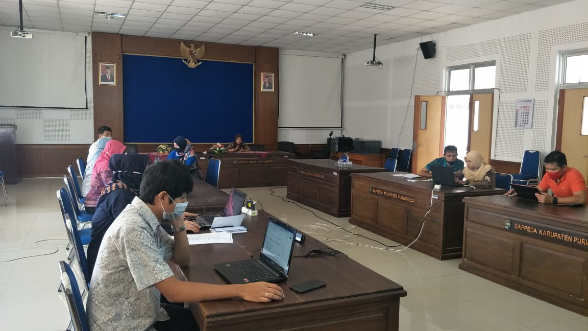 Bappeda melakukan Desk RKA 2022 