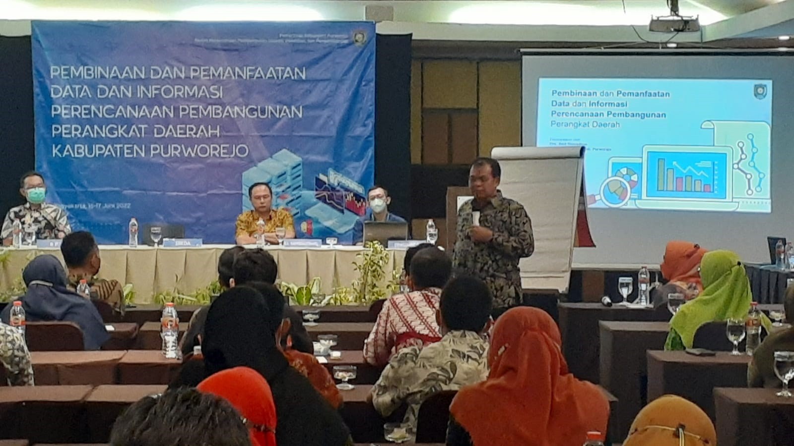 Pembinaan dan Pemanfaatan Data dan Informasi Perencanaan Pembangunan Perangkat Daerah