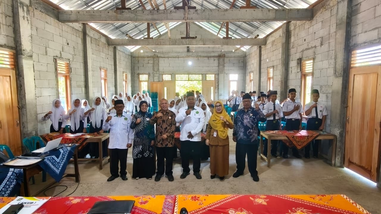 moderasi.jpg